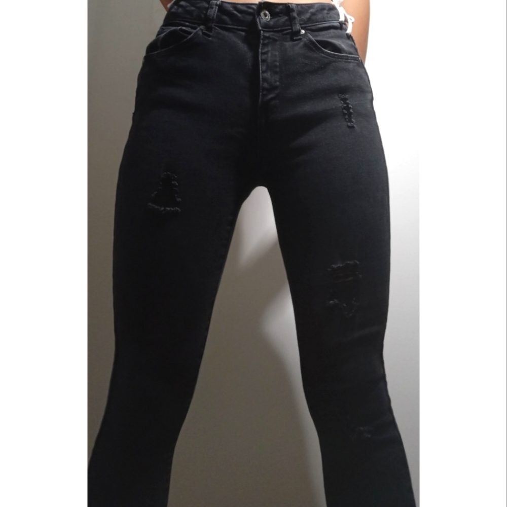 Black Ripped Skinny Jeans